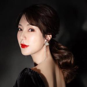 主持人许静（二胎宝妈）