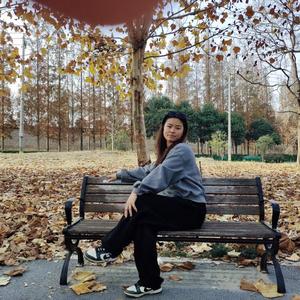 跟着鱤覺走 -卖草鸽子小姐姐