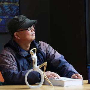 张海鹏（好哥旅行记）