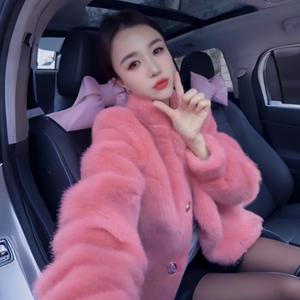 莫灿果服装商行