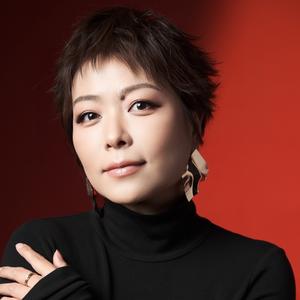 明星化妆师姜月辉