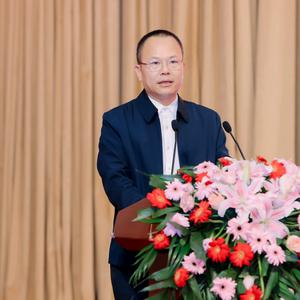 明一居士(张明芳)