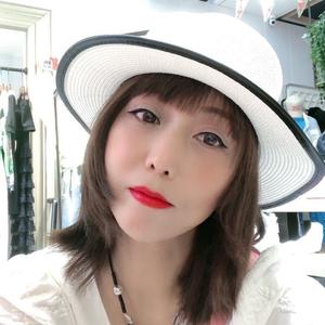 汉中瑞姐品牌女装集合店