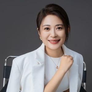 文清：浩宇总部男装批发+潮流湾加盟连锁