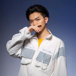 王真人（神之套老板）