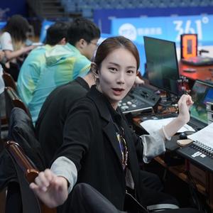 橙子（王思瑶）