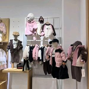 绥阳唛哆哆潮牌童装